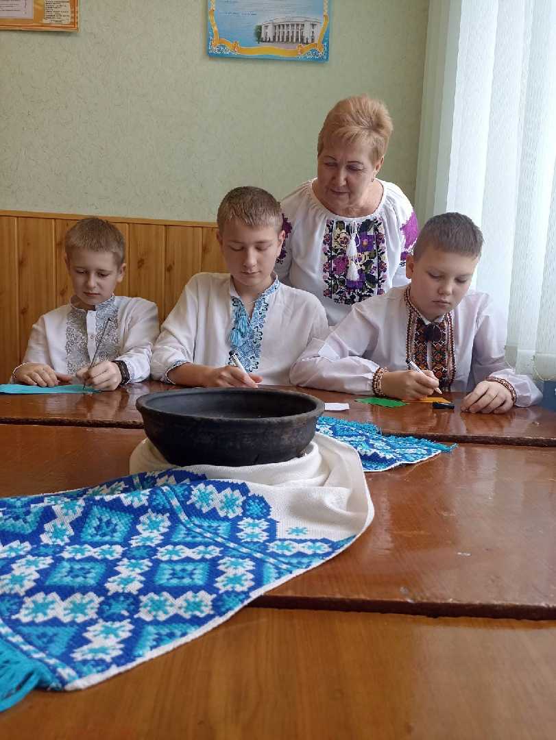Гра ,,Цікаве про слово,,