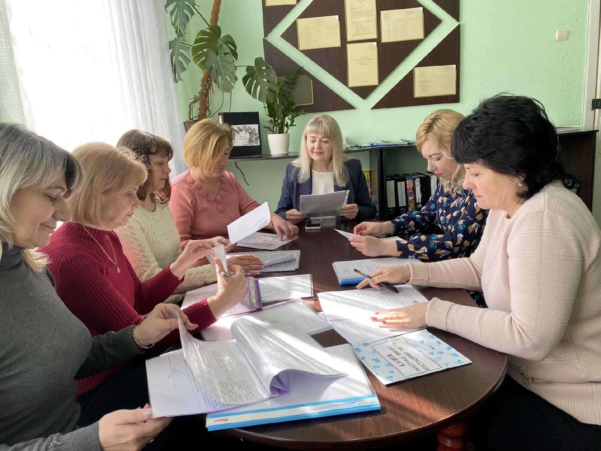 Вітаємо педагогічних працівників Початкової школи № 11 з успішним проходженням атестації. 