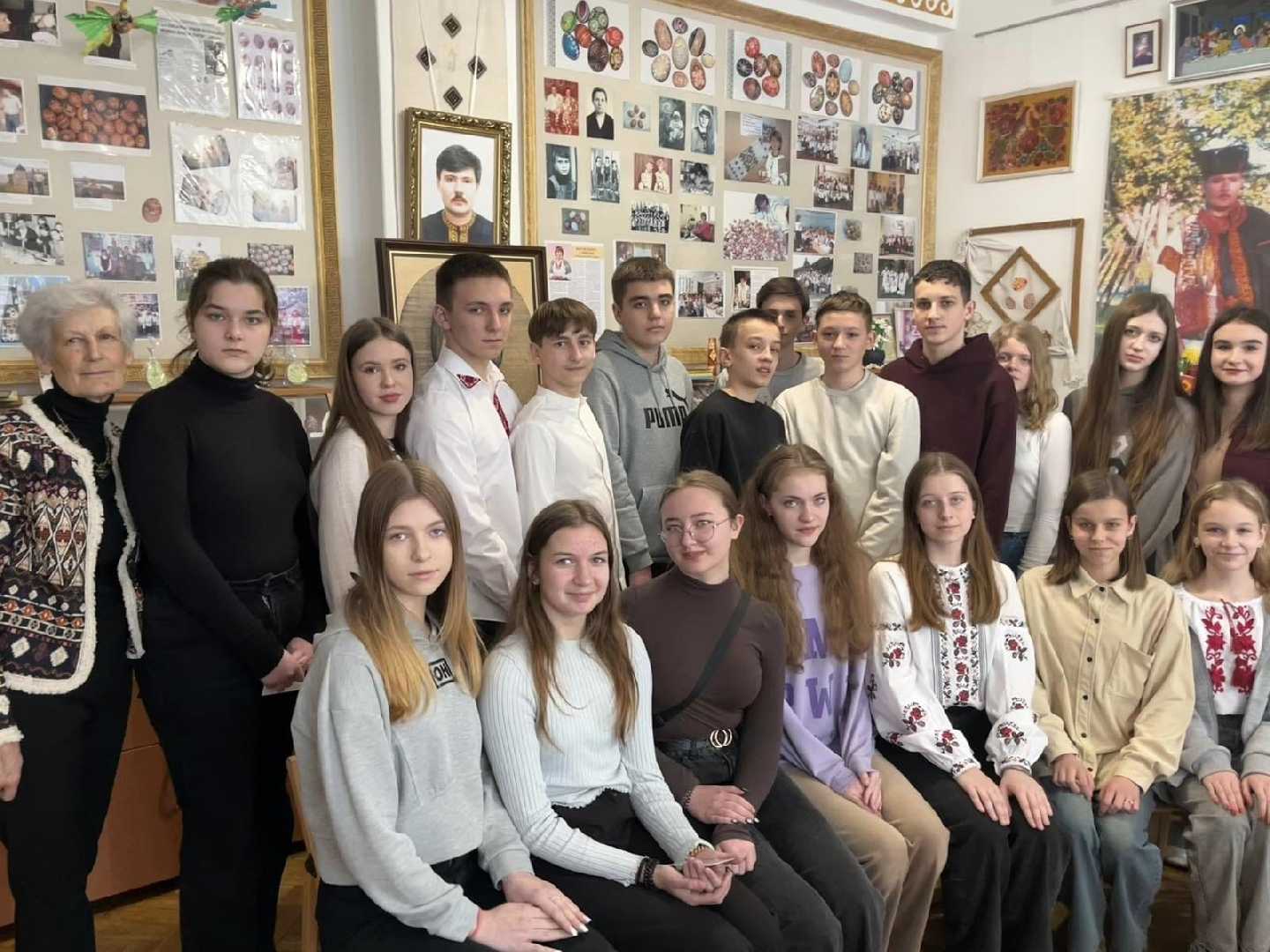 #ШколаПроєктів: Зустріч з  прозерчанками у Музеї-світлиці Тараса Городецького. 