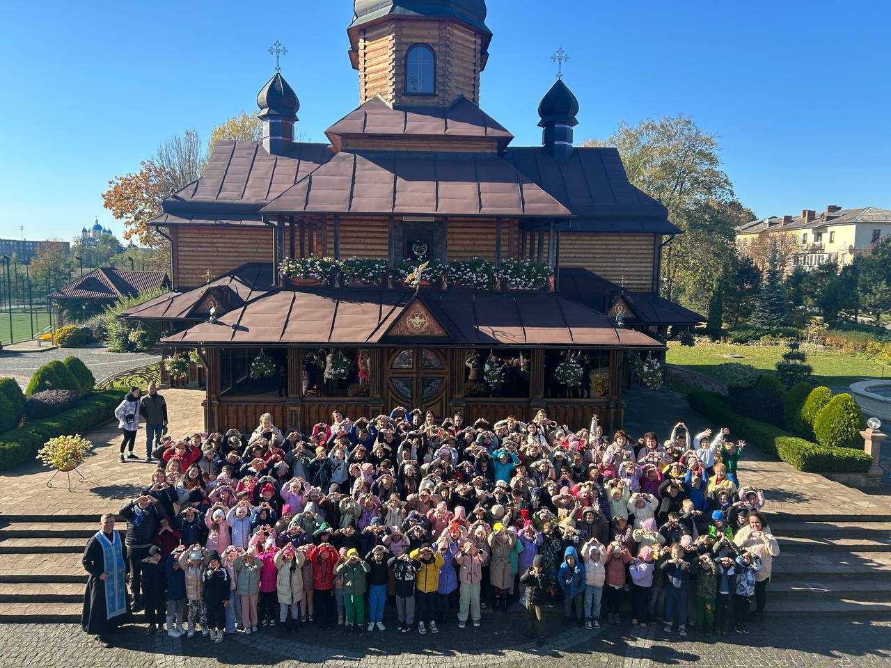 Спільна молитва у церкві Пресвятої Богородиці Владичиці України