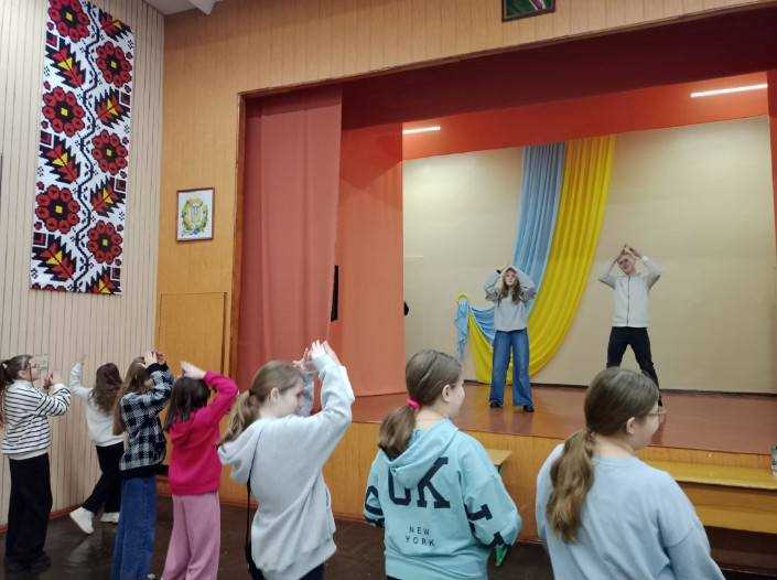 Я  ЛІДЕР