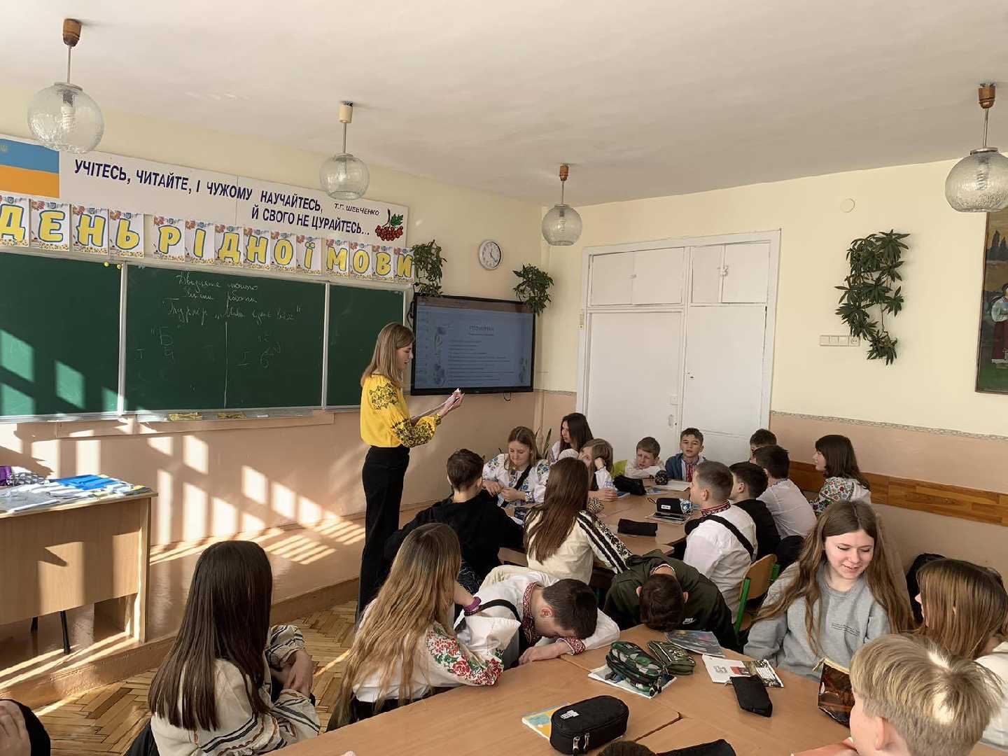 Рідна мова - це ДНК кожної нації!