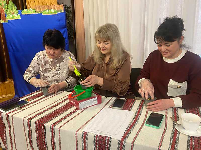 ВІДБУВСЯ МАЙСТЕР-КЛАС «ІДЕЇ ВПРОВАДЖЕННЯ ДІЯЛЬНІСНОГО ПІДХОДУ В НУШ»      