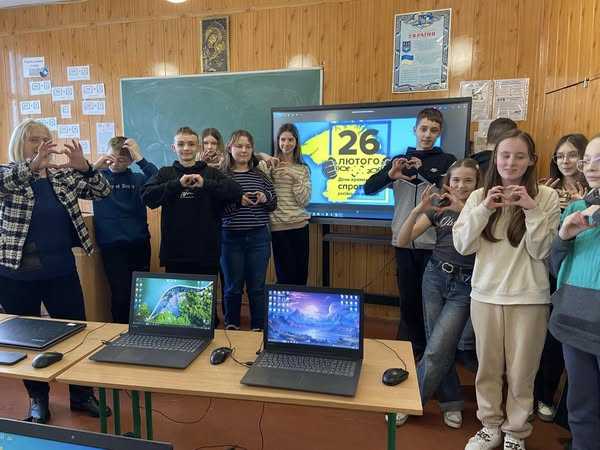 В Україні 26 лютого - День спротиву окупації Автономної Республіки Крим та міста Севастополя.