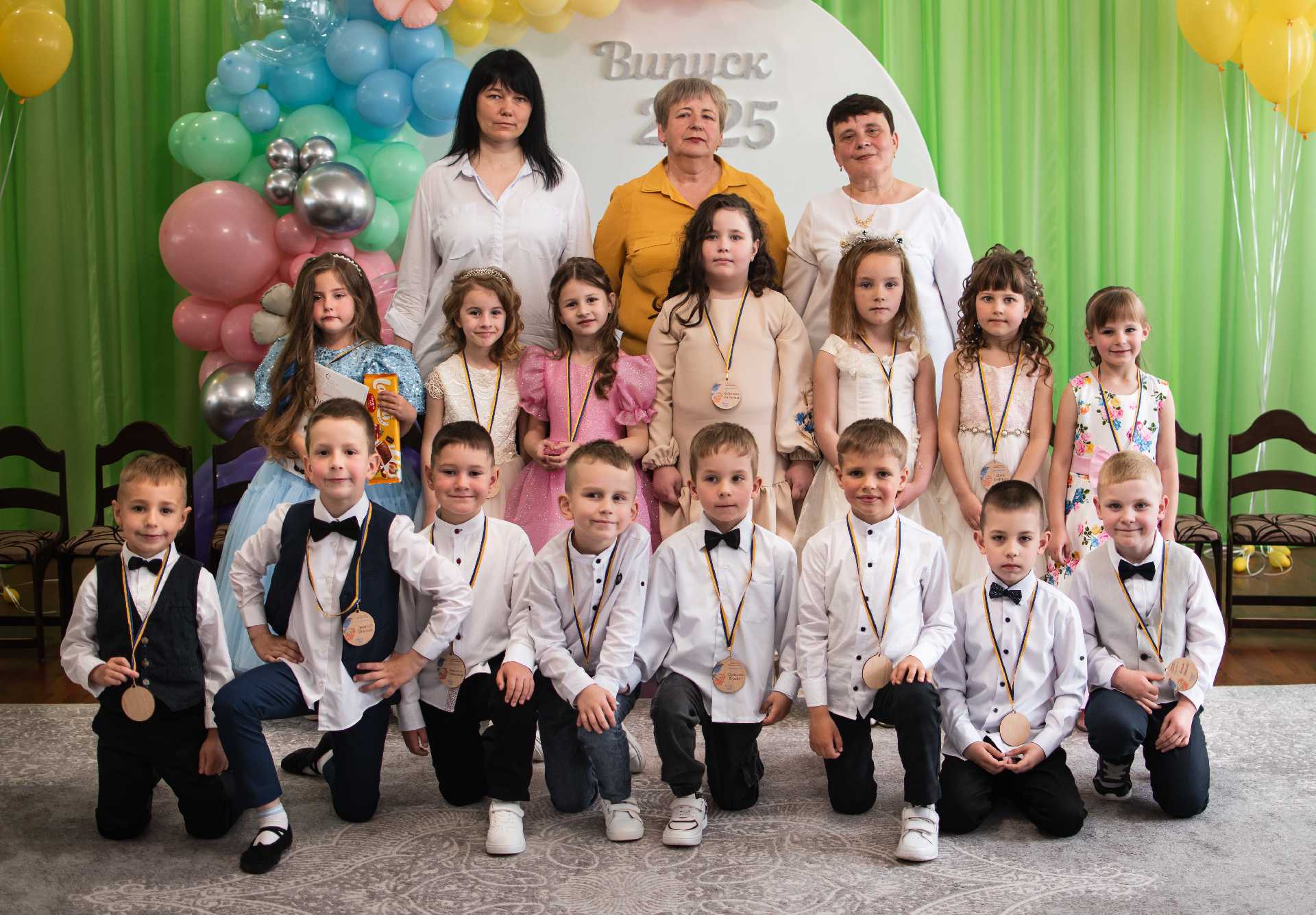 Група старшого дошкільного віку № 7 випускається з дитячого садочка!
