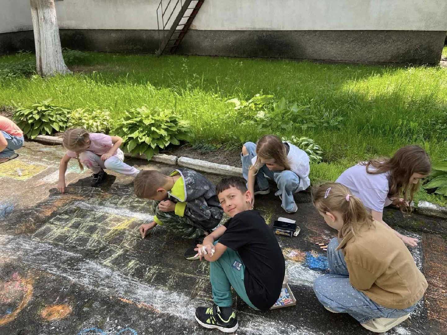 Захід_у_школі_до_Дня_памʼяті_дітей_загиблих_від_російської_агресії