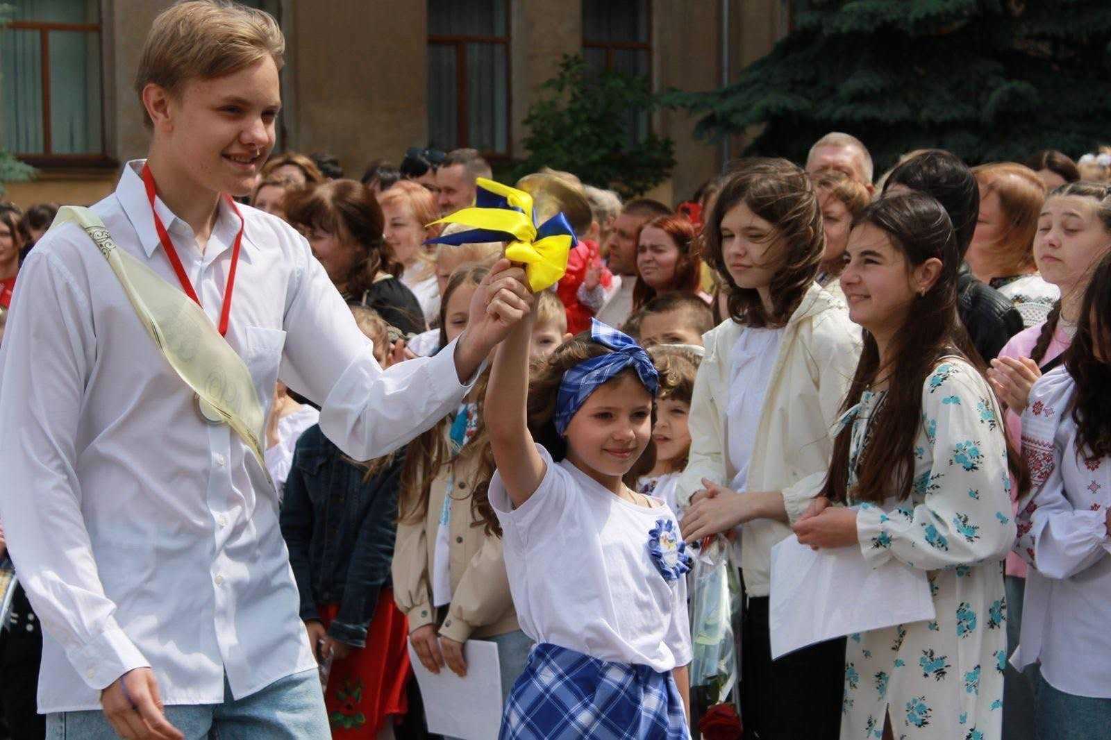 Останній дзвоник 2025