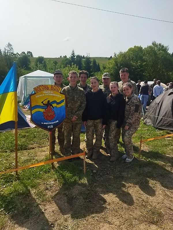 ЛІЦЕЙ ІМЕНІ ТАРАСА ГОРОДЕЦЬКОГО ГІДНО ПРЕДСТАВИВ ШЕПТИЦЬКУ ТГ