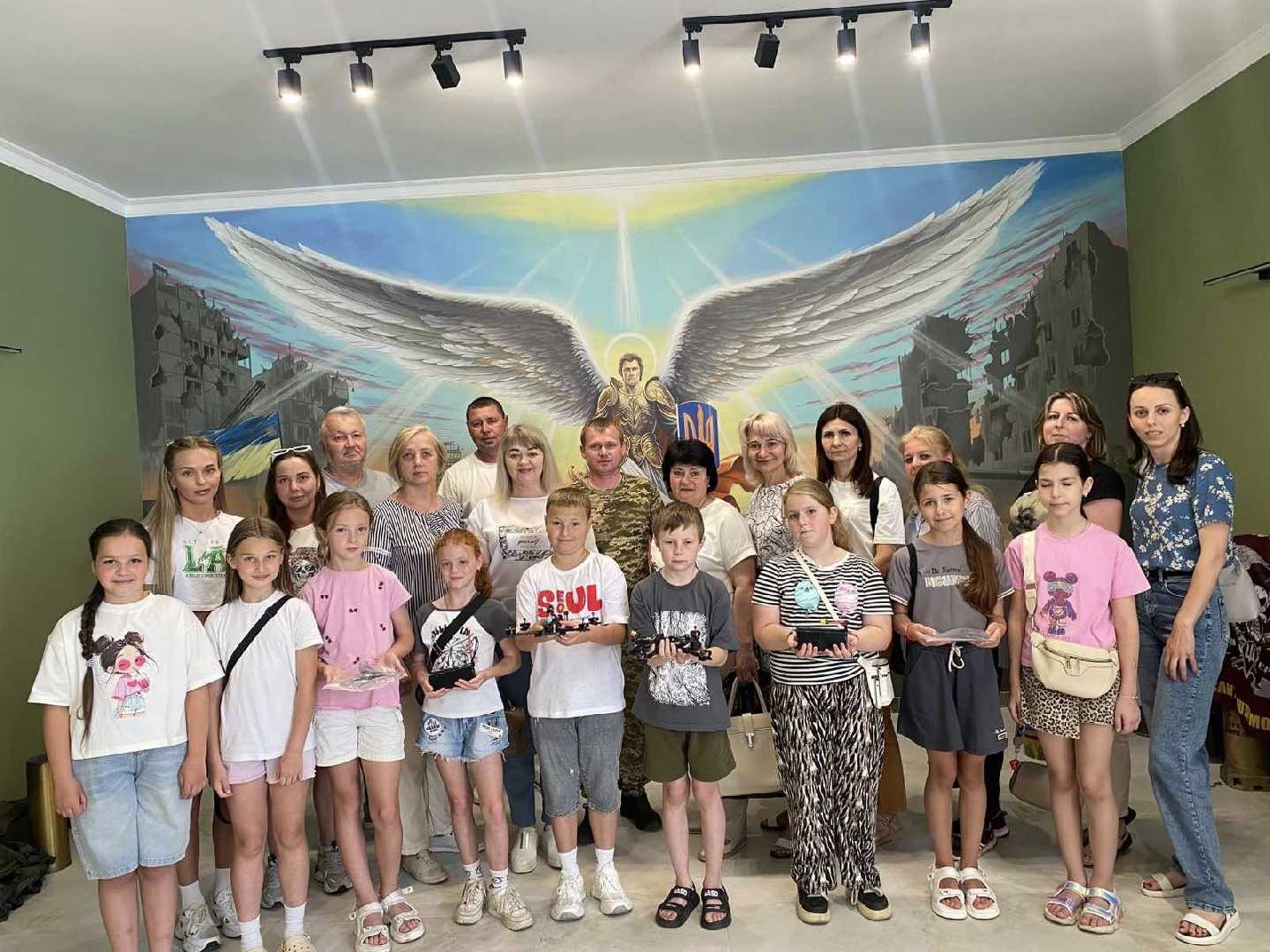 Разом_наближаємо_ПЕРЕМОГУ