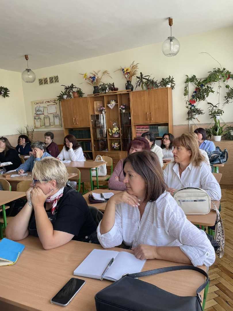 НА СТАРТІ НАВЧАЛЬНОГО РОКУ АНАЛІЗУЄМО, ПЛАНУЄМО