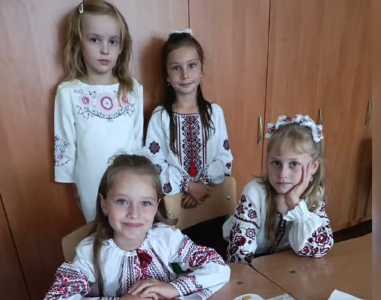 Поменше тривог, Миру та Перемоги  у новому навчальному році бажають усім учні 2-В класу!