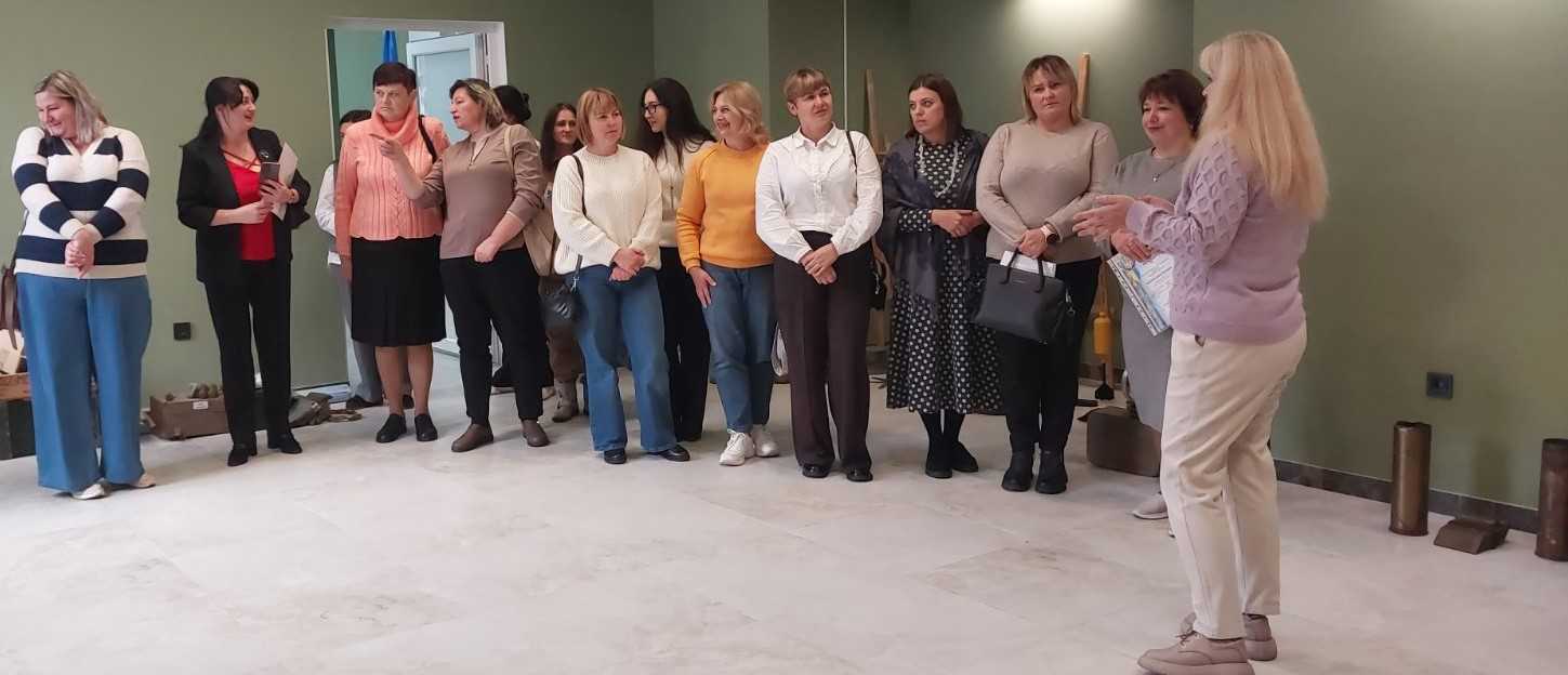 ДЕНЬ ЗАХИСНИКІВ І ЗАХИСНИЦЬ УКРАЇНИ ТА ДЕНЬ ДОШКІЛЛЯ У М. ШЕПТИЦЬКОМУ
