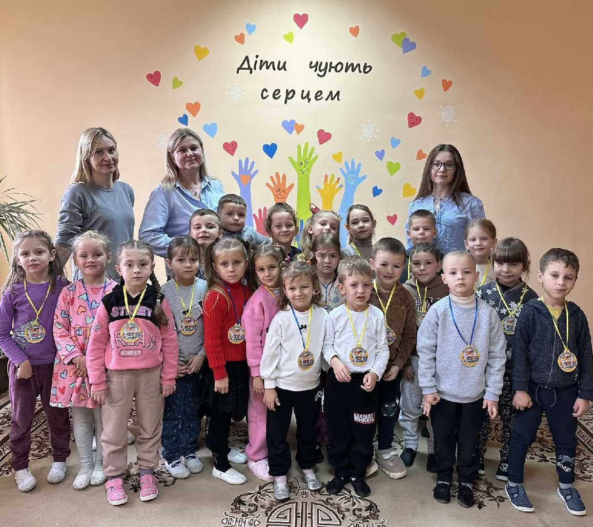  Логопедичний брейн-ринг «Сенсорна мандрівка» з дітьми старшого дошкільного віку.