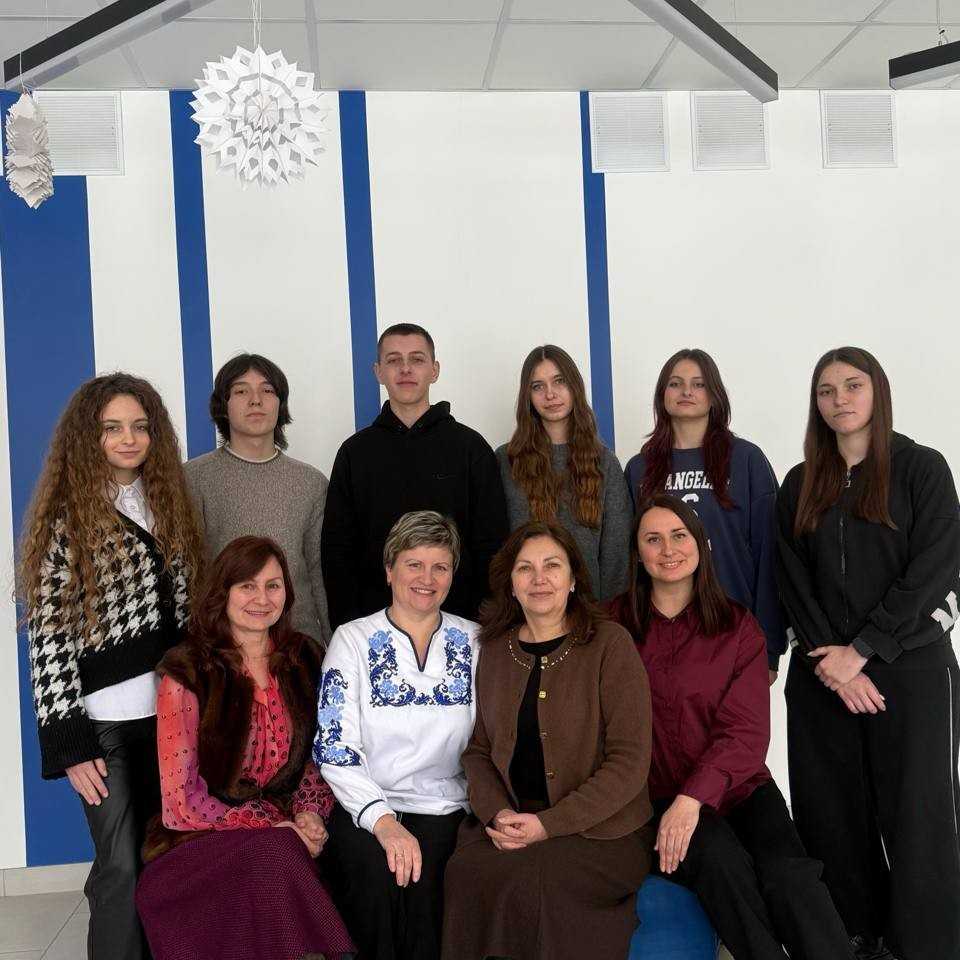 Вітаємо призерів обласної олімпіади з української мови та літератури!