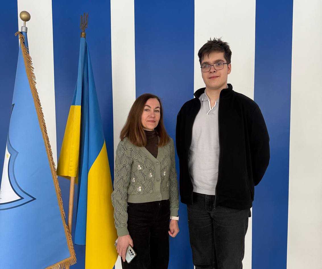 Вітаємо з перемогою на обласній олімпіаді з інформаційних технологій!