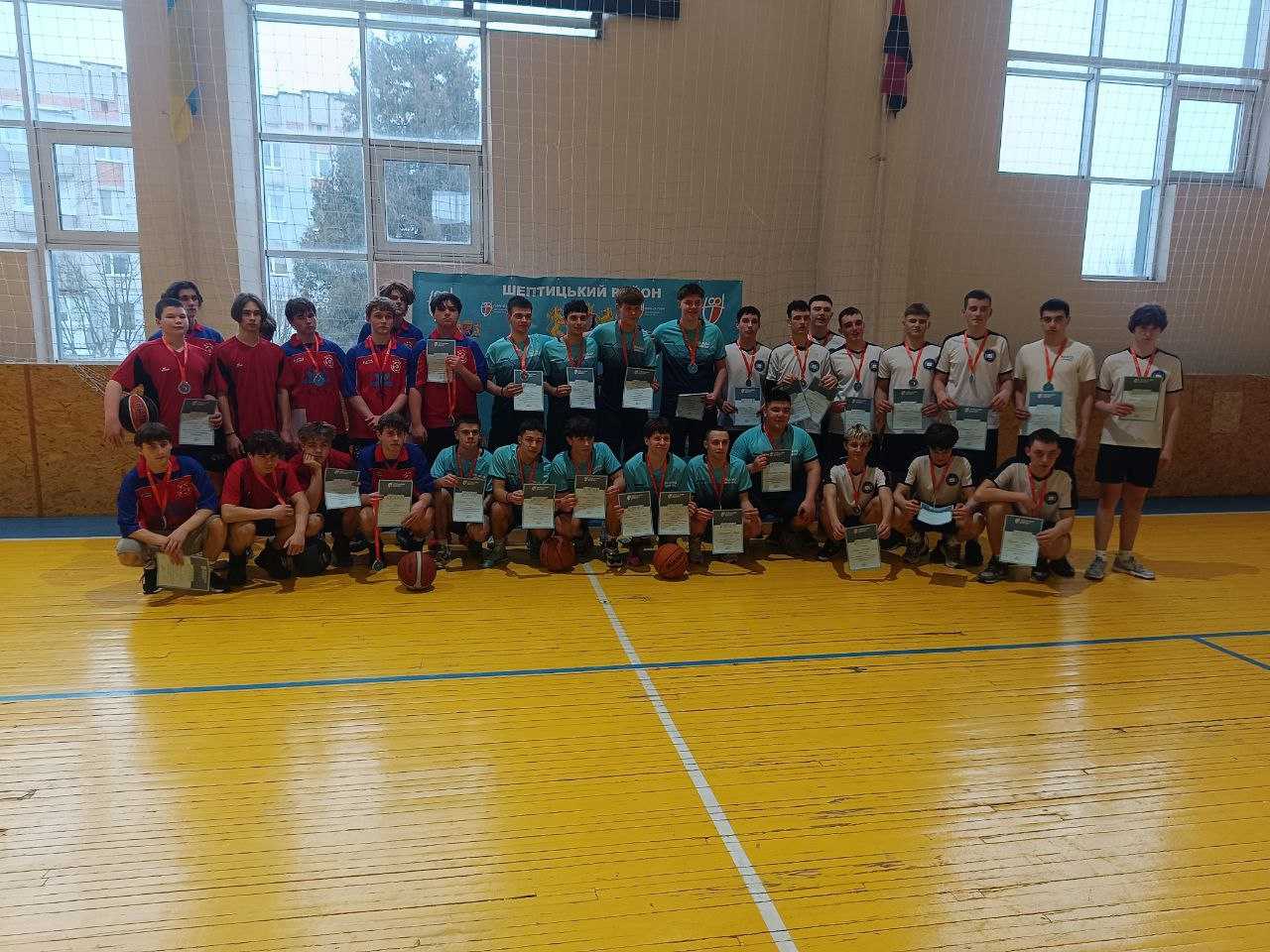 Бронзова перемога у районних змаганнях з баскетболу