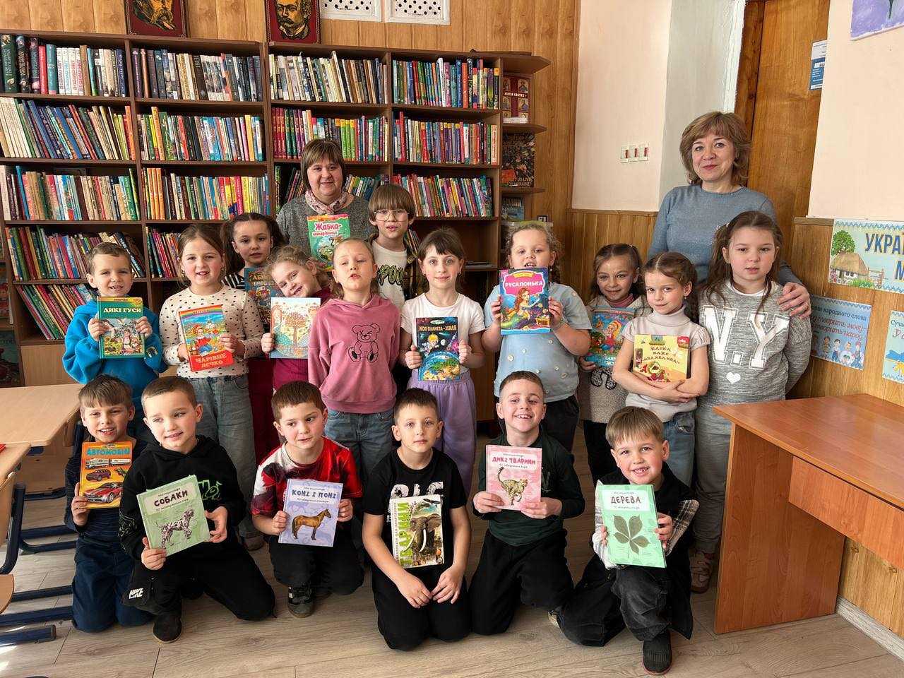  Мандрівка наймолодших гімназистів сторінками Букваря. 