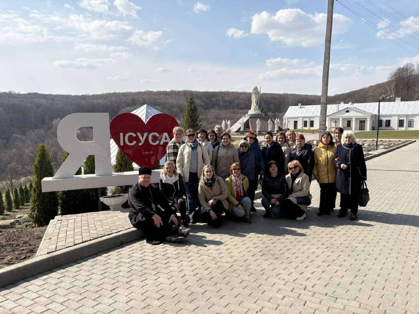 Духовне перезавантаження: подорож педагогів до Підгорецької святині 