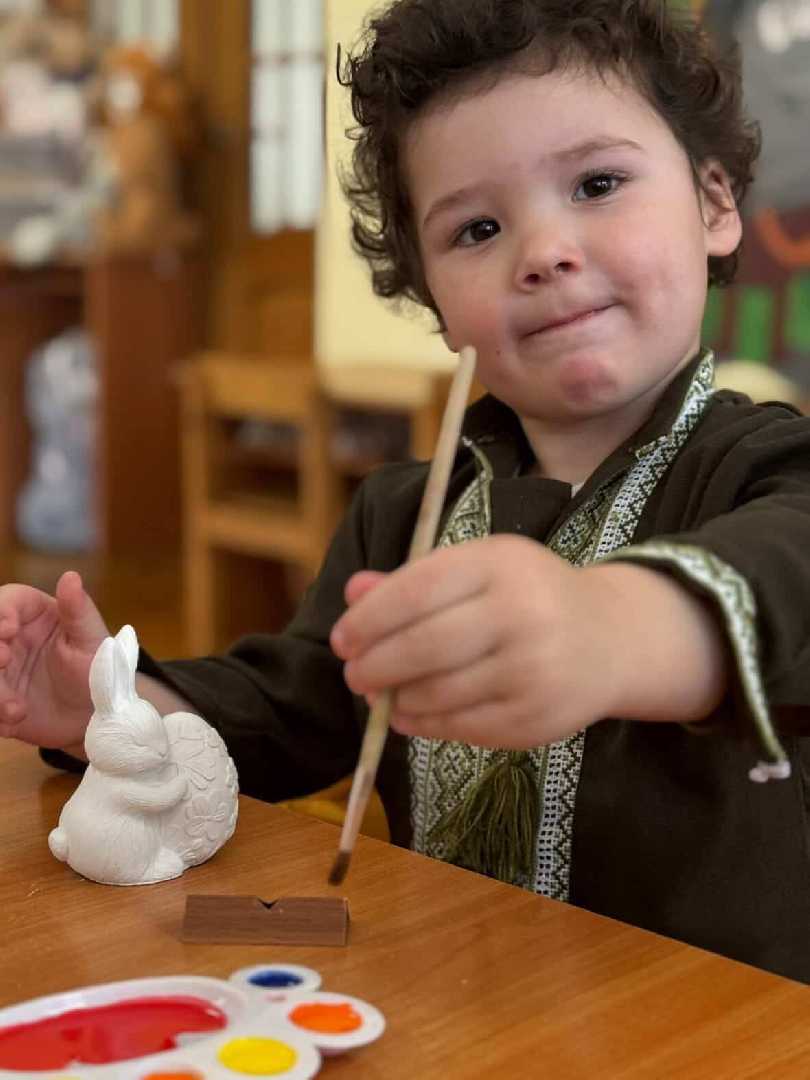До світлого свята Великдень наші найменші вихованці групи №2 поринули у творчу атмосферу радості та добра!