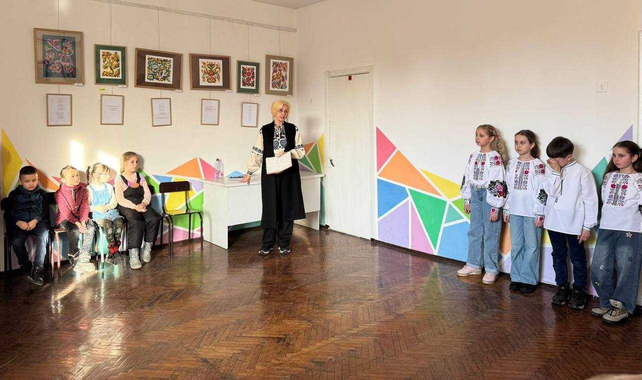Відкриття виставки «Якого кольору твій світ?»