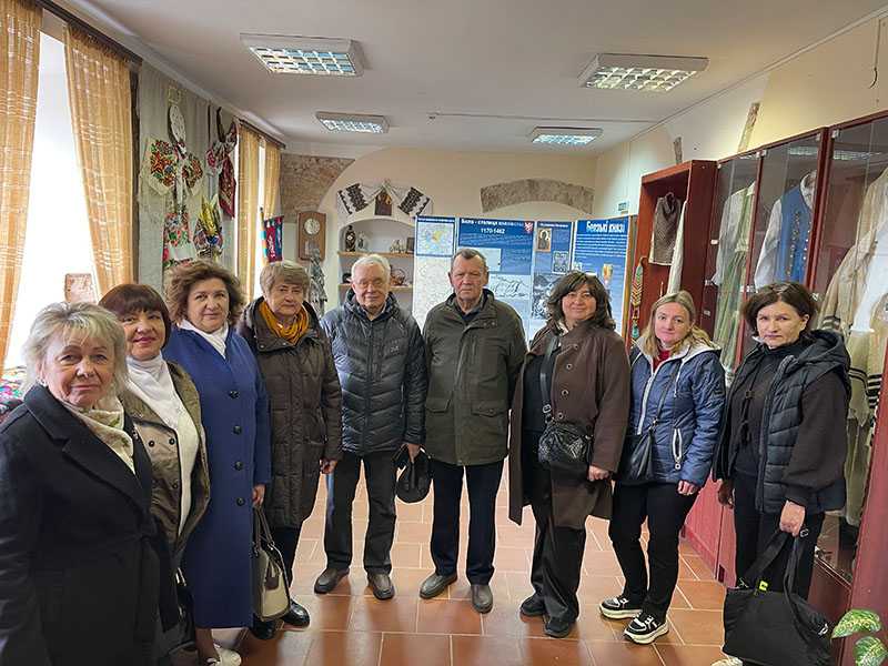 ПОЗАШКІЛЬНА ОСВІТА ЧЕРЕЗ ПІЗНАННЯ РІДНОГО КРАЮ