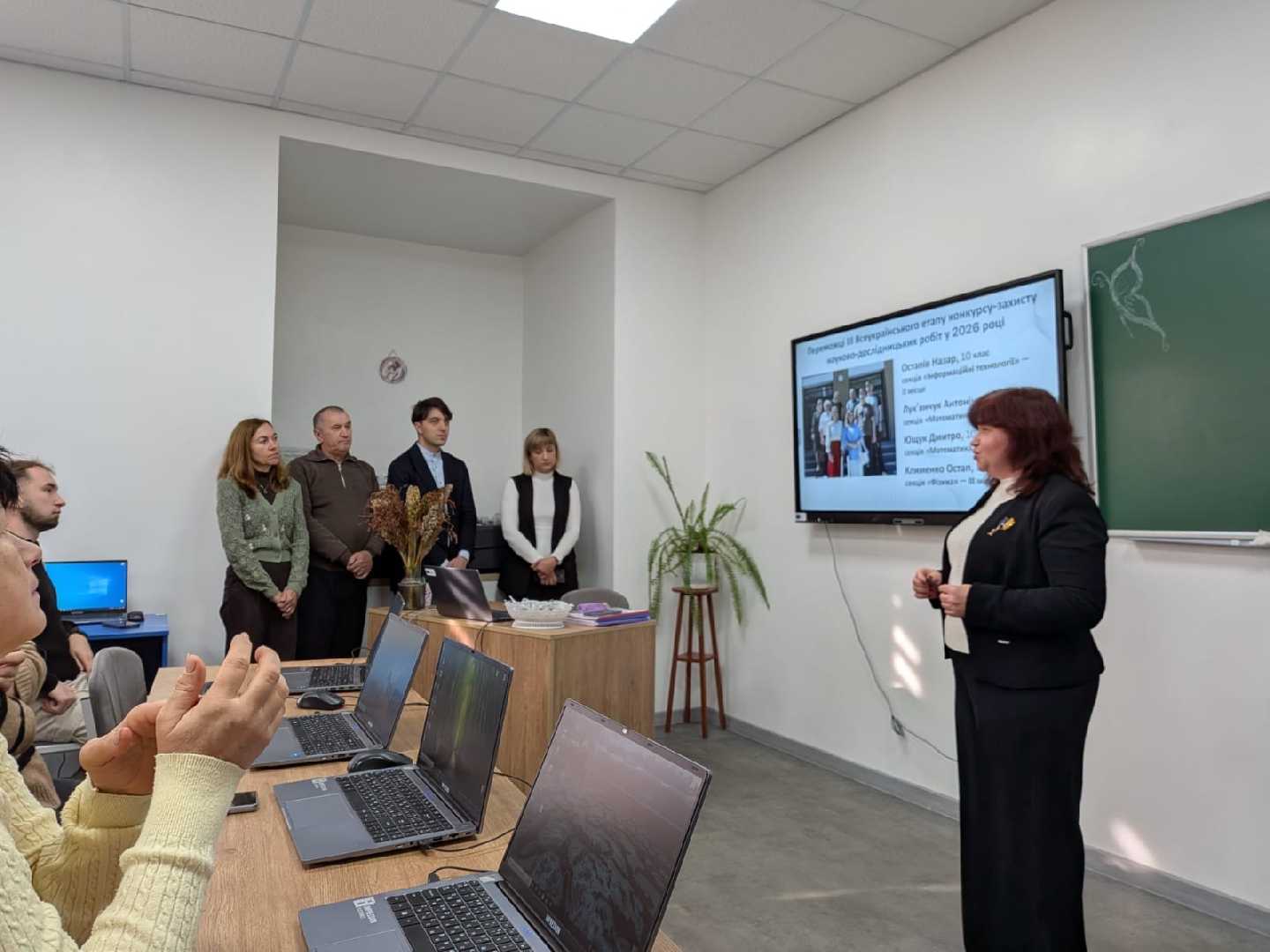 ПРОЙШОВ РАЙОННИЙ СЕМІНАР УЧИТЕЛІВ ІНФОРМАТИКИ НА ТЕМУ «СУЧАСНИЙ УРОК ІНФОРМАТИКИ ТА РОБОТОТЕХНІКИ»