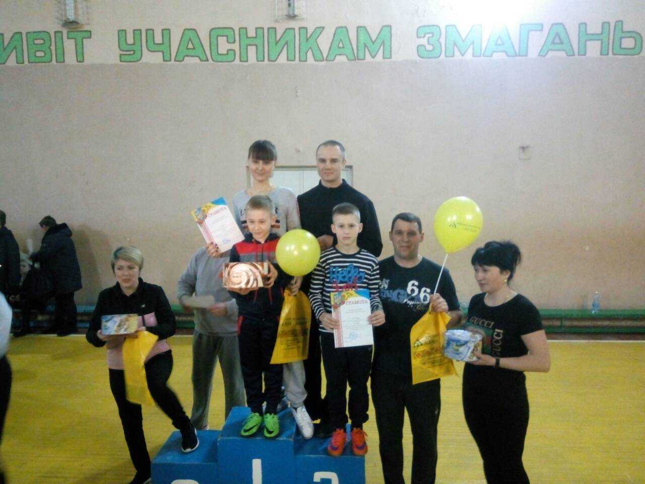Вітаємо сім'ю Сайкевичів з II місцем «Тато, мама, я – спортивна сім'я»!