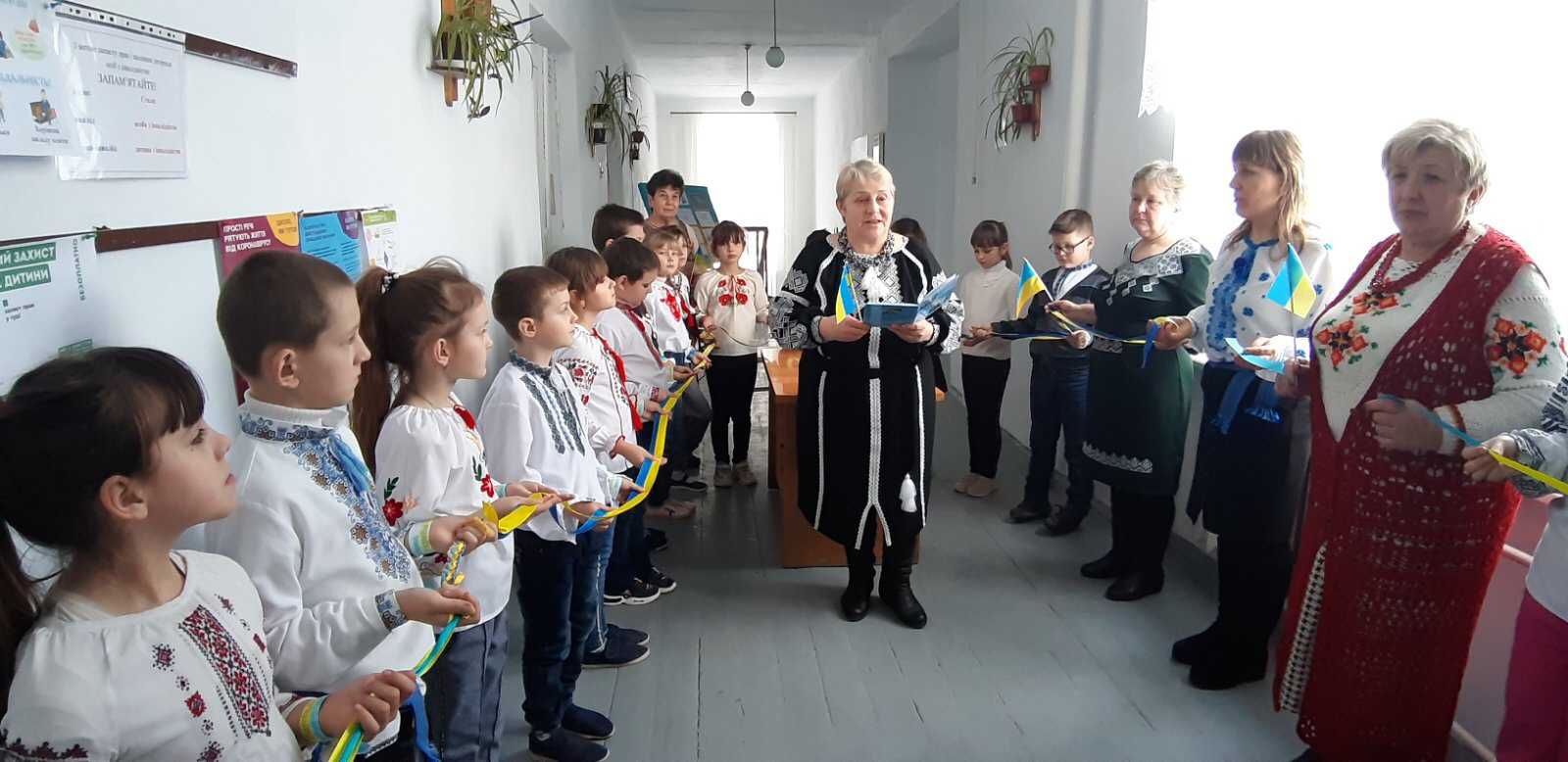 ДЕНЬ СОБОРНОСТІ - ДЕНЬ ЄДНАННЯ