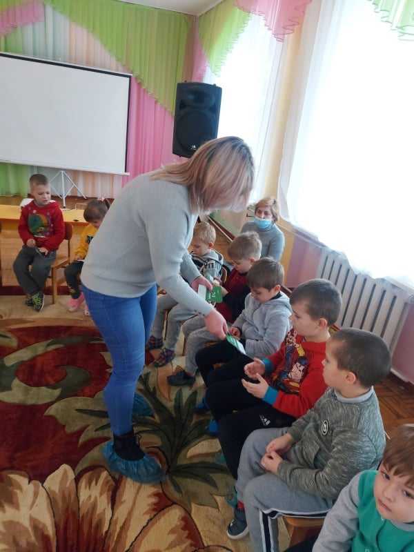 Спасибі Світлані Тарасенко за цікаву зустріч зі старшими дошкільниками та за співпрацю!!