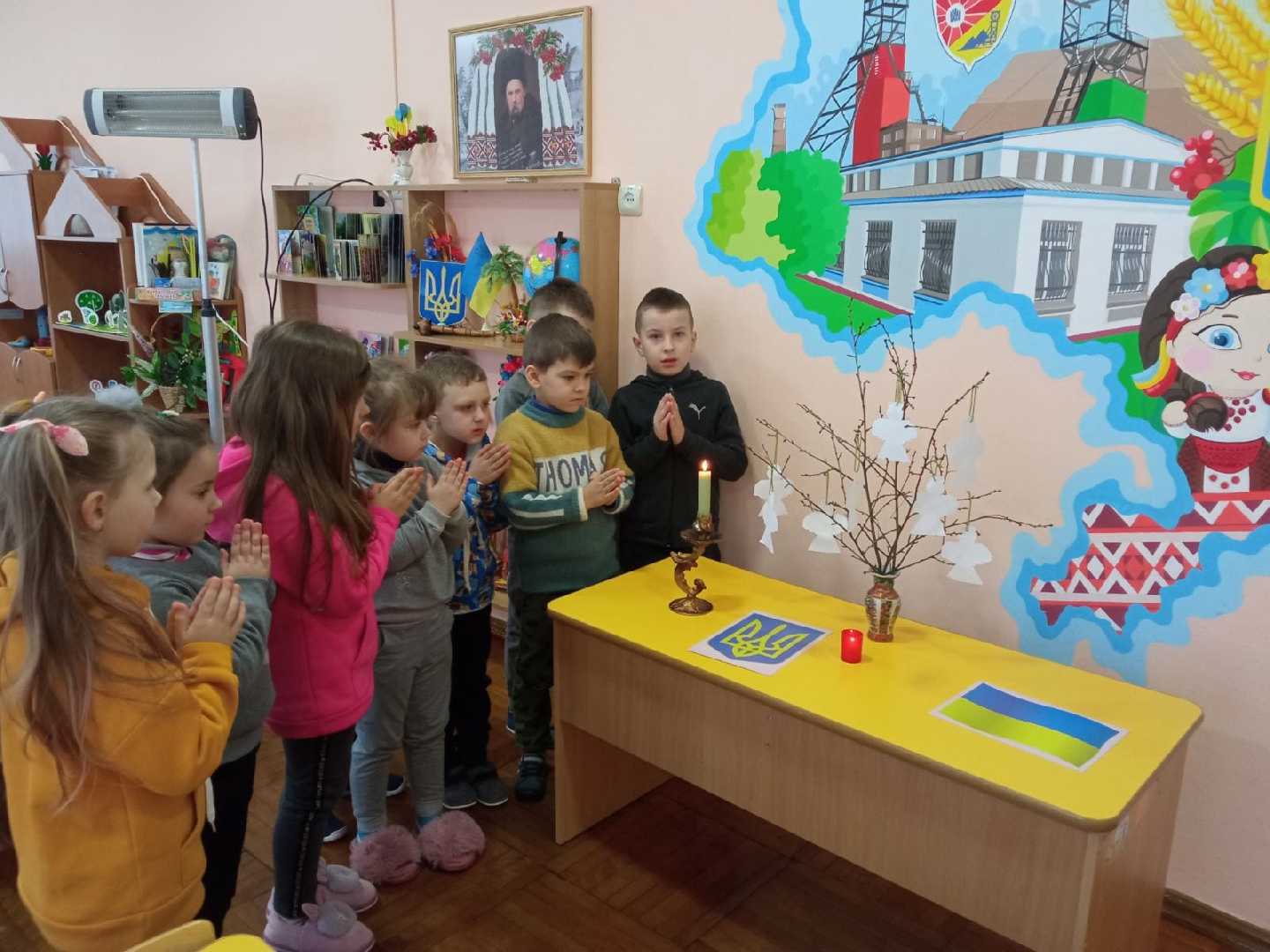 Вихованці ЗДО №6 долучилися до Всеукраїнської акції «Тихі ангели пам’яті»