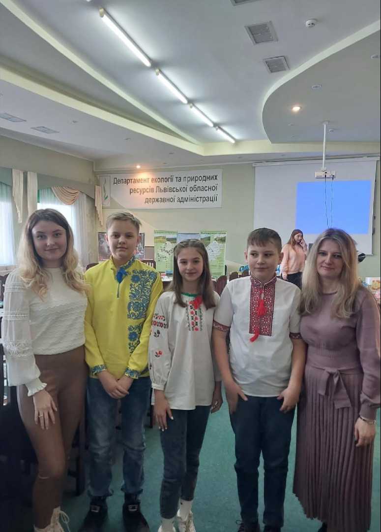 Вітаємо переможців  в  екологічному конкурсі  «Друге життя відходів: від сортування до переробки