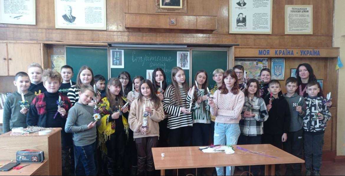 Майстер-клас по декоруванню свічечок у 6 класі 