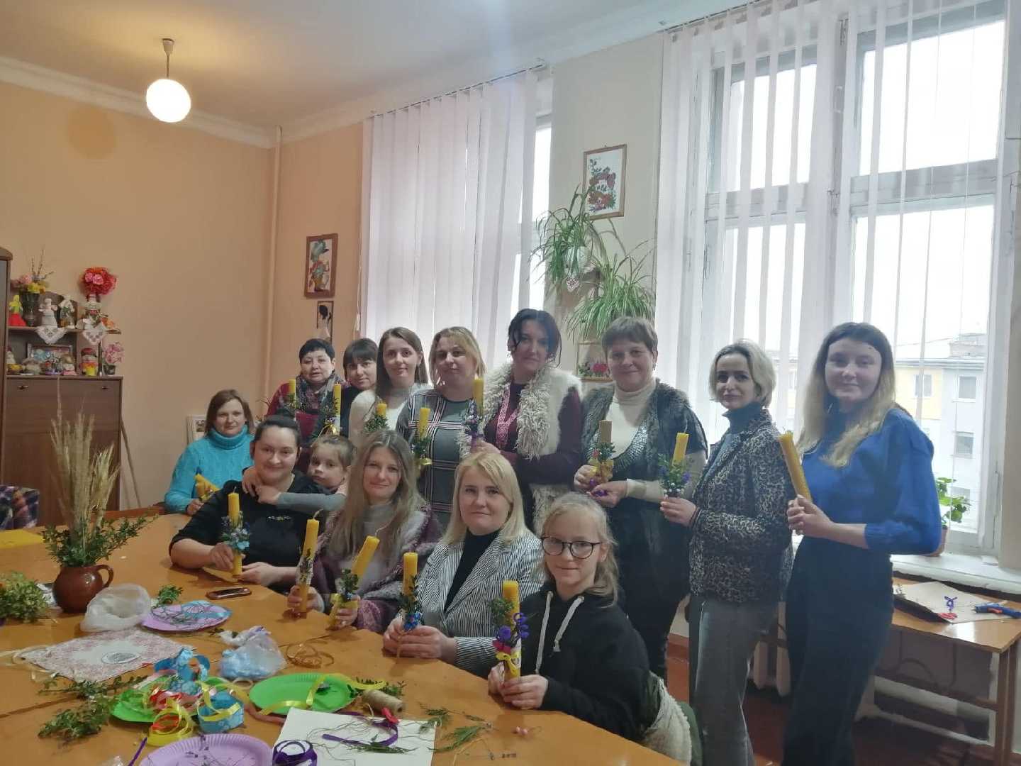 Майстер-клас по виготовленні Стрітенської свічки для педагогічного колективу