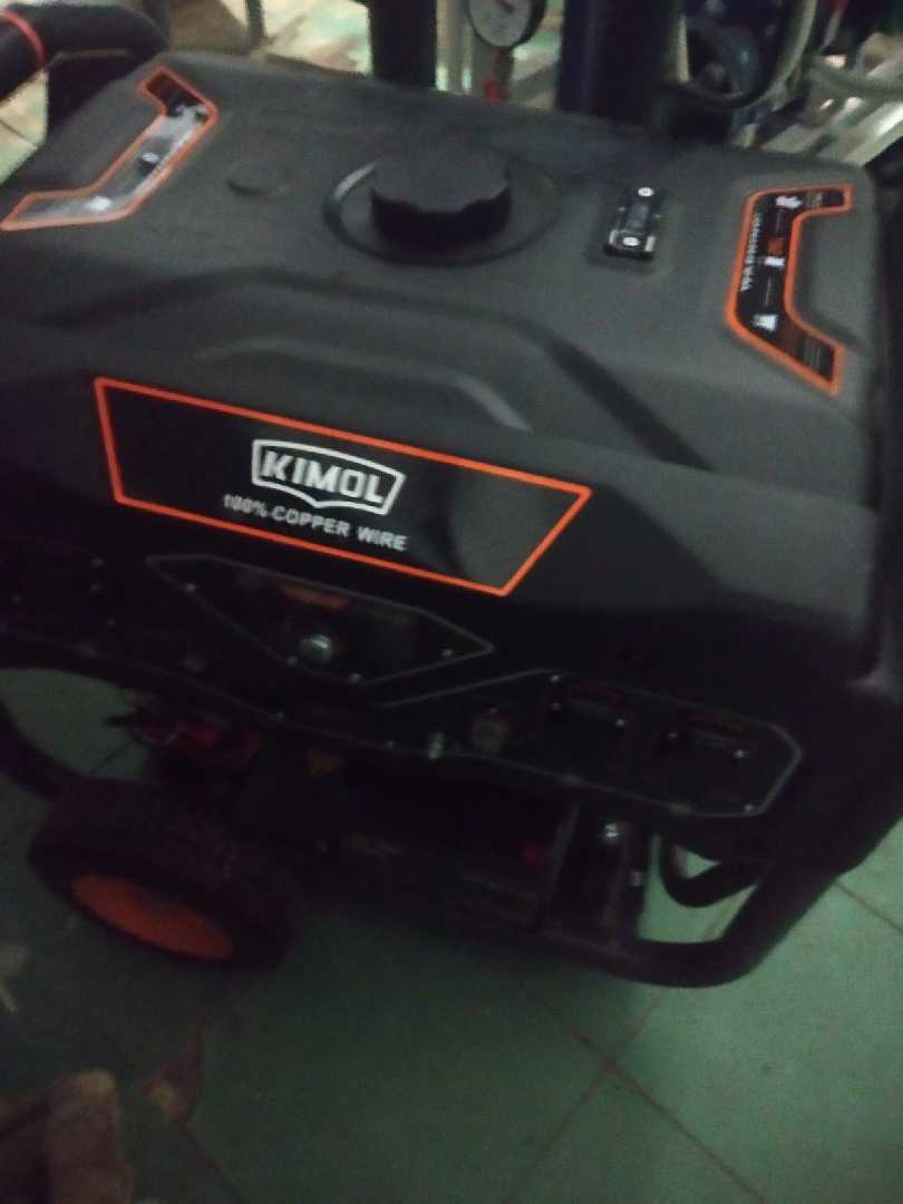 Генератор для школи