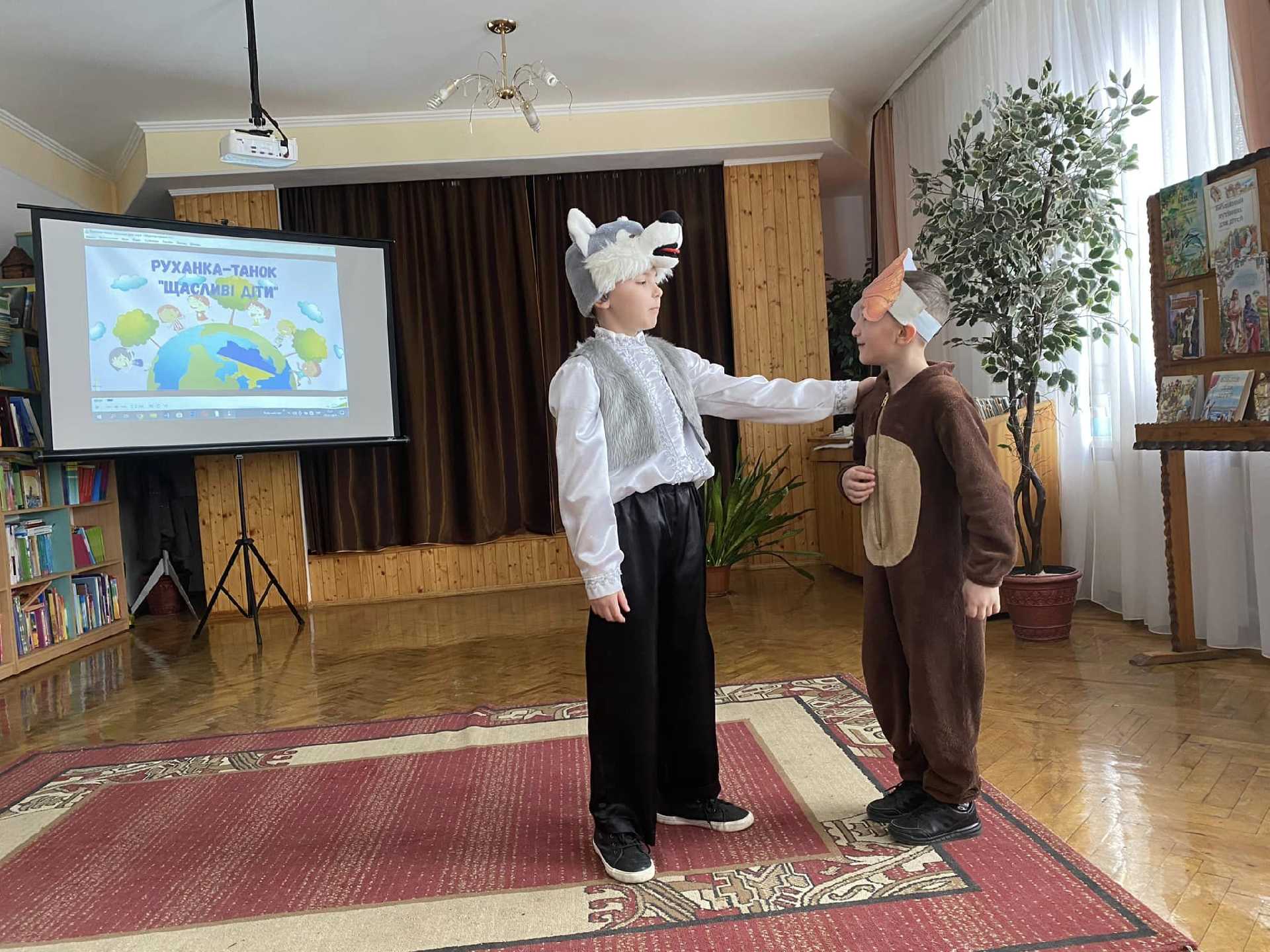 У нашій школі триває Тиждень духовності. Так важливо навчати дітей духовно зростати, відкривати серця для Божої науки, проявляти добро у власних вчинках, молитися і любити ближнього. 