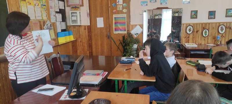 Арт-техніка «Я сильний (-а), як дерево»