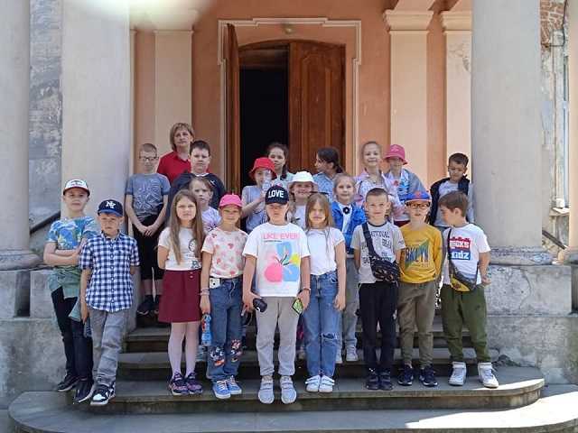 Екскурсія в палац Потоцьких