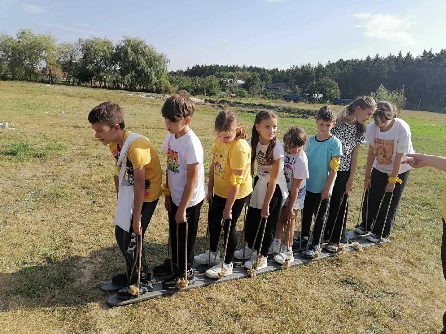 У п'ятницю, після уроків хочеться літати. І ми, учні 4 - А класу (кл. керівник Юристовська І. М.) 