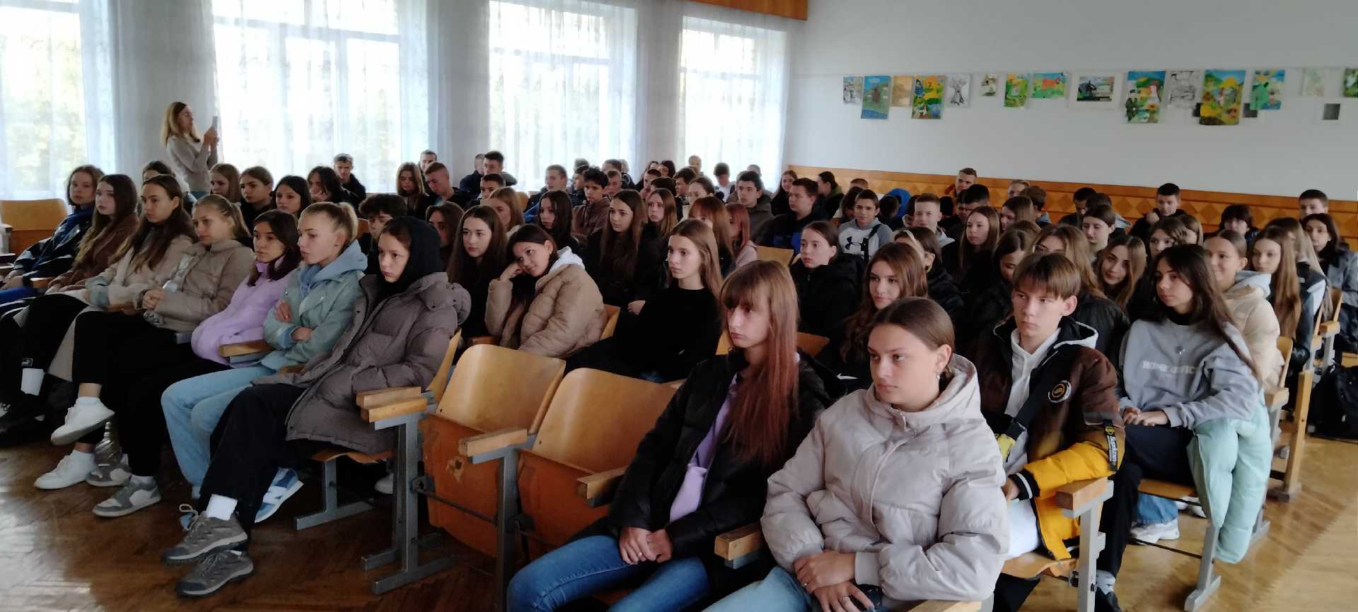 Зустріч з гінекологом