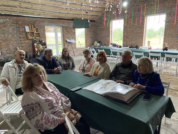 ФОРМУЄМО ЕКОЛОГІЧНУ СВІДОМІСТЬ ВИХОВАНЦІВ ПОЗАШКІЛЬНИХ ЗАКЛАДІВ