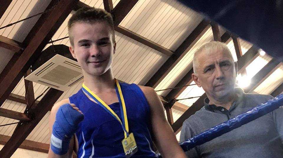 Уся шкільна родина Гімназії 12 щиро вітає учня 8-В класу Арсена Корецького !