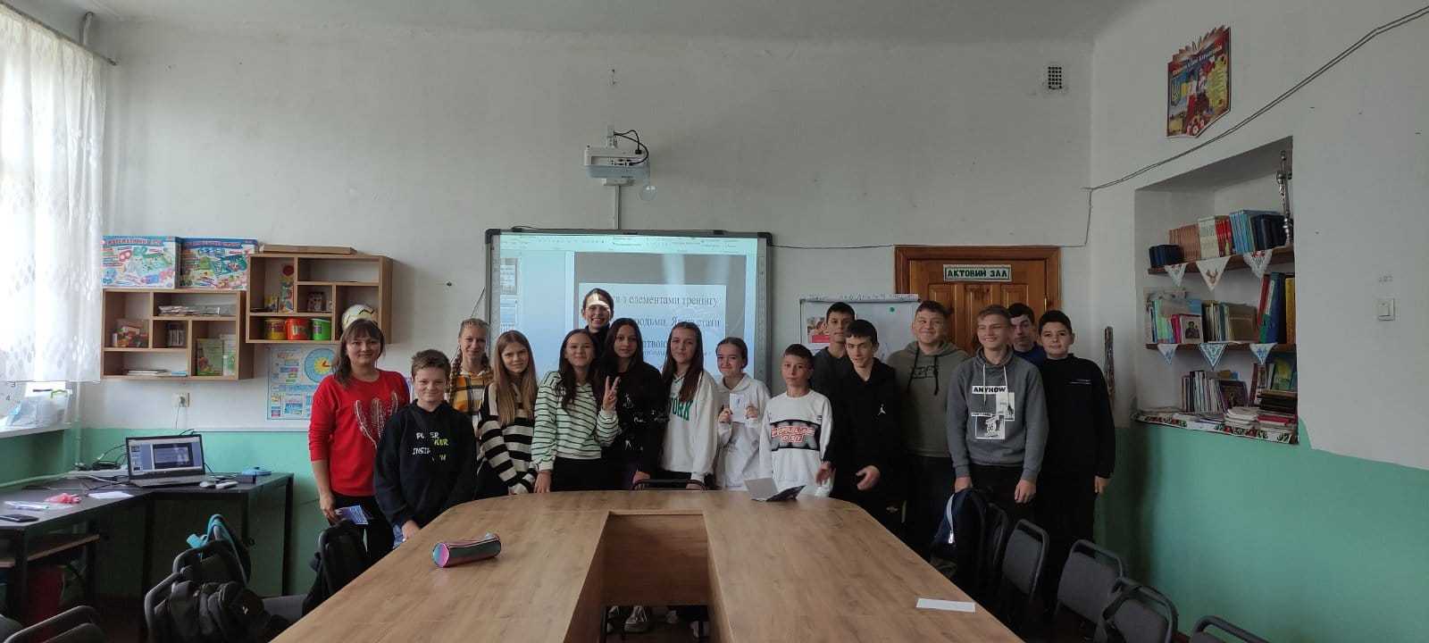 18 жовтня відзначається Європейський день боротьби з торгівлею людьми.