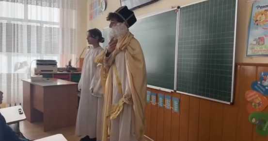 Святий Миколаю, прийди до нас з раю!