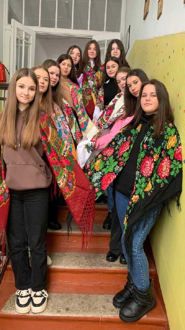  День української хустки 