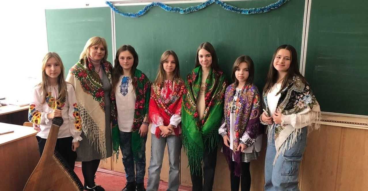 День української хустки 