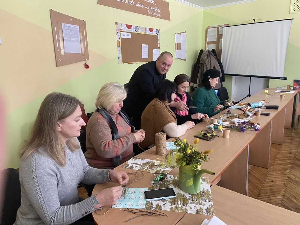 ФОРМУВАННЯ ХУДОЖНЬО – ПРАКТИЧНОЇ КОМПЕТЕНТНОСТІ ЗАСОБАМИ      ОБРАЗОТВОРЧОГО МИСТЕЦТВА