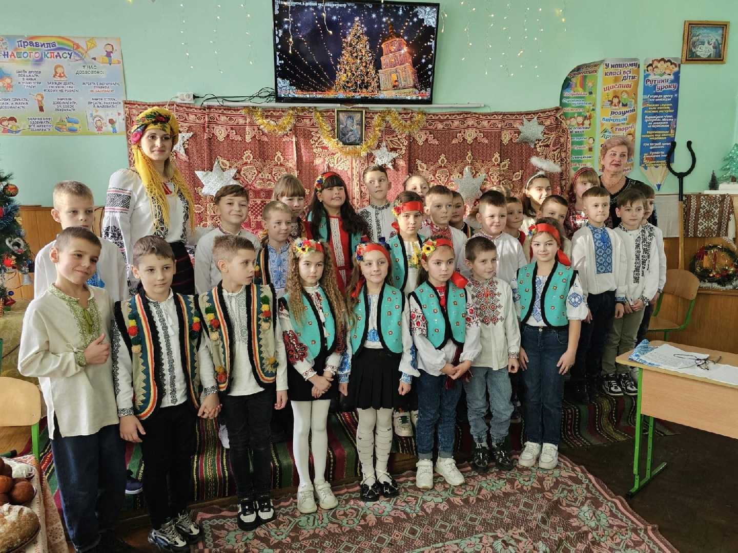 Неймовірне театралізоване дійство «Різдво в нашому домі»