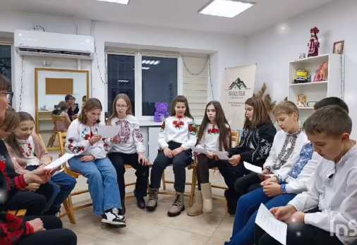 Колядуймо разом