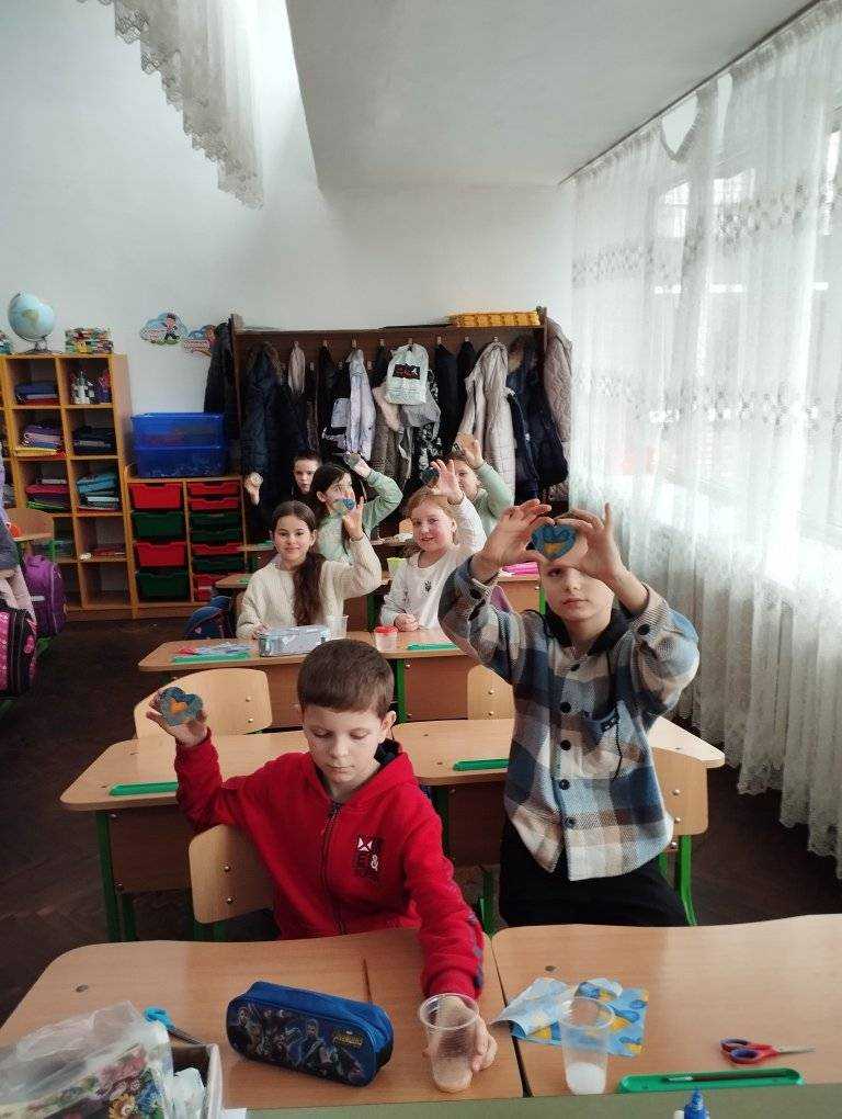 Поділися любов'ю із захисником