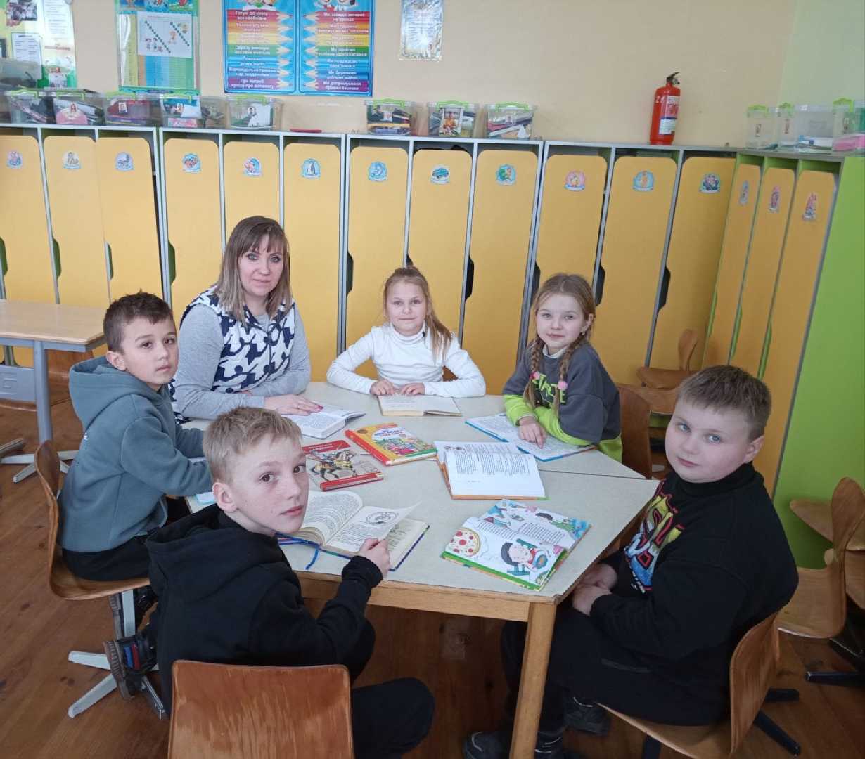 Щорічно у першу середу лютого світ відзначає цікаве й доволі молоде свято – Всесвітній день читання вголос.